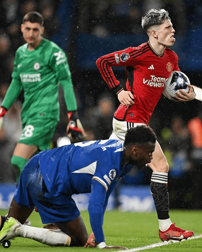 Manchester United's Heartbreak at Stamford Bridge Garnacho