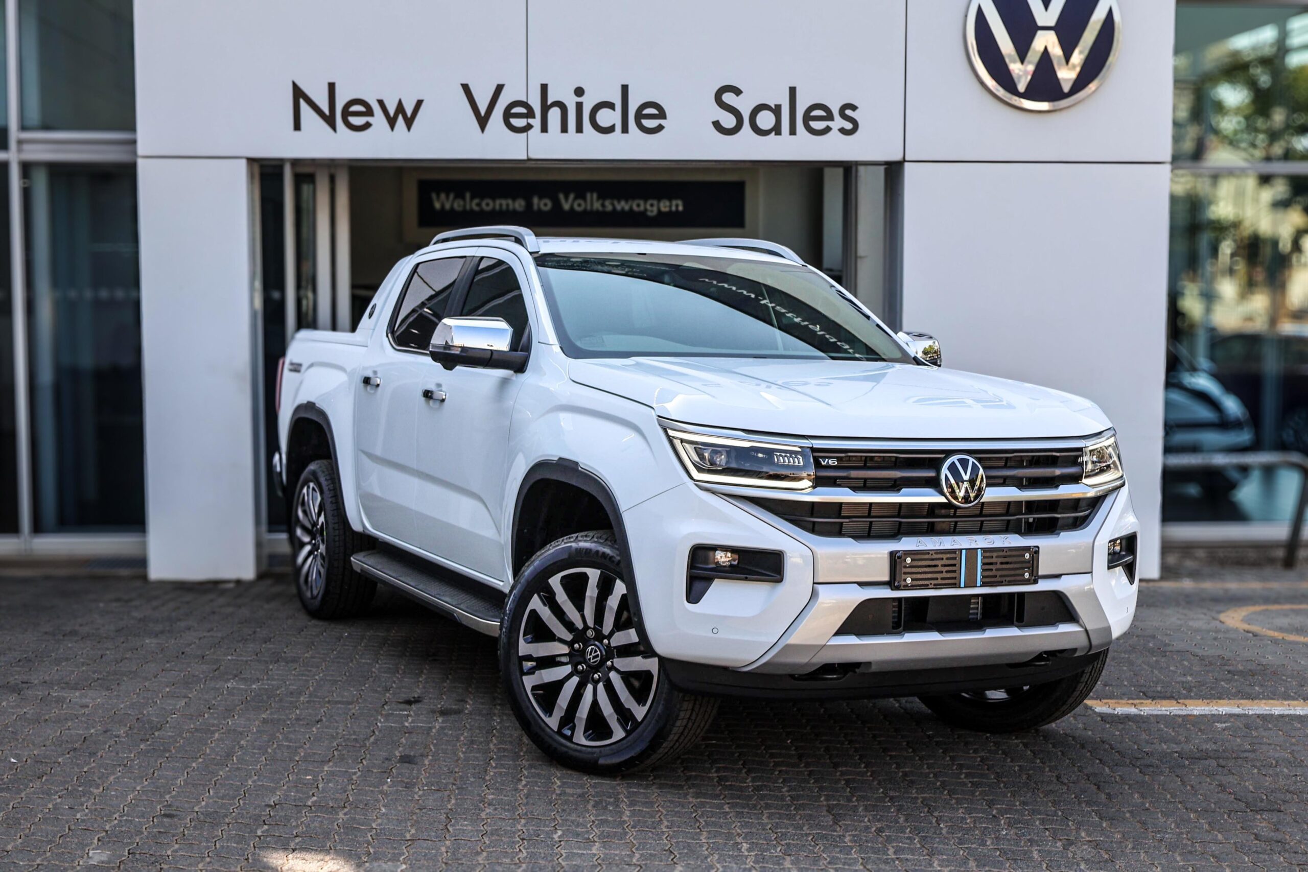 Man Devastated as VW Fails to Act After R1 Million Amarok Stolen from Dealership