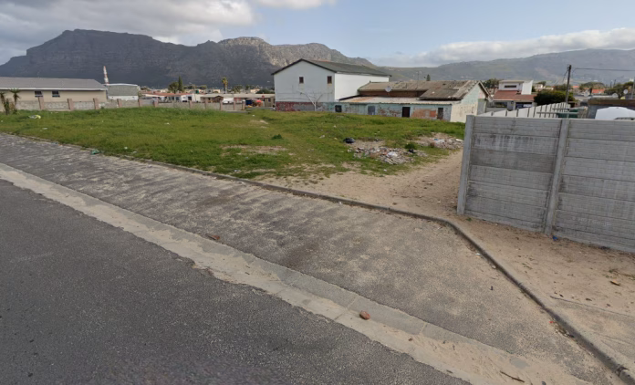 Gang Violence Escalates in Steenberg Residents Speak Out