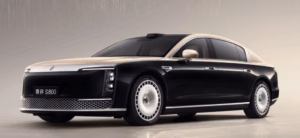 Huawei Maextro S800 Luxury Car Rivals Rolls Royce Elegance
